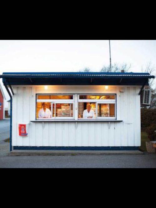 KANUTTA PYLSA…….STARTEN PÅ DEN VERDENS KJENTE PYLSÅ I FRÅ ÅKRA……..