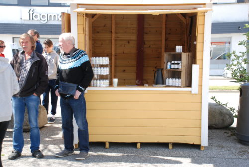 Utstillere på markedet lørdag 11. mai på Glade Maidager